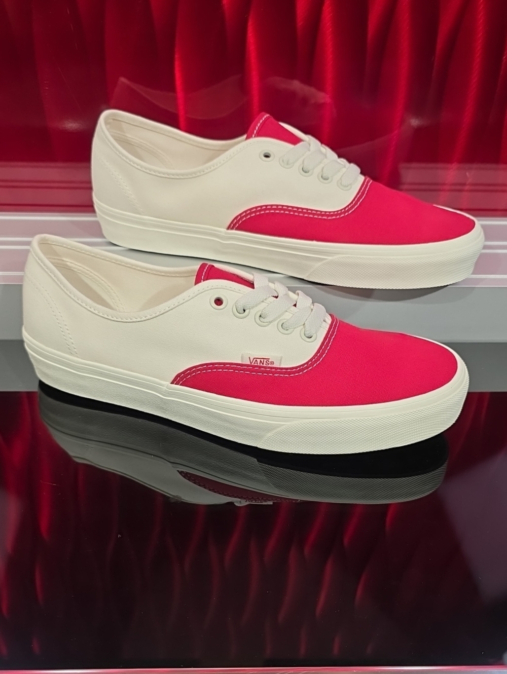 Vans Authentic Pop Racing Red Men's 9.0 Women's 10.5 New With Box